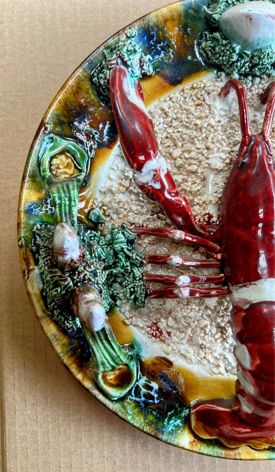 Vintage wall plate in ceramic majolica – Lobster decor in r