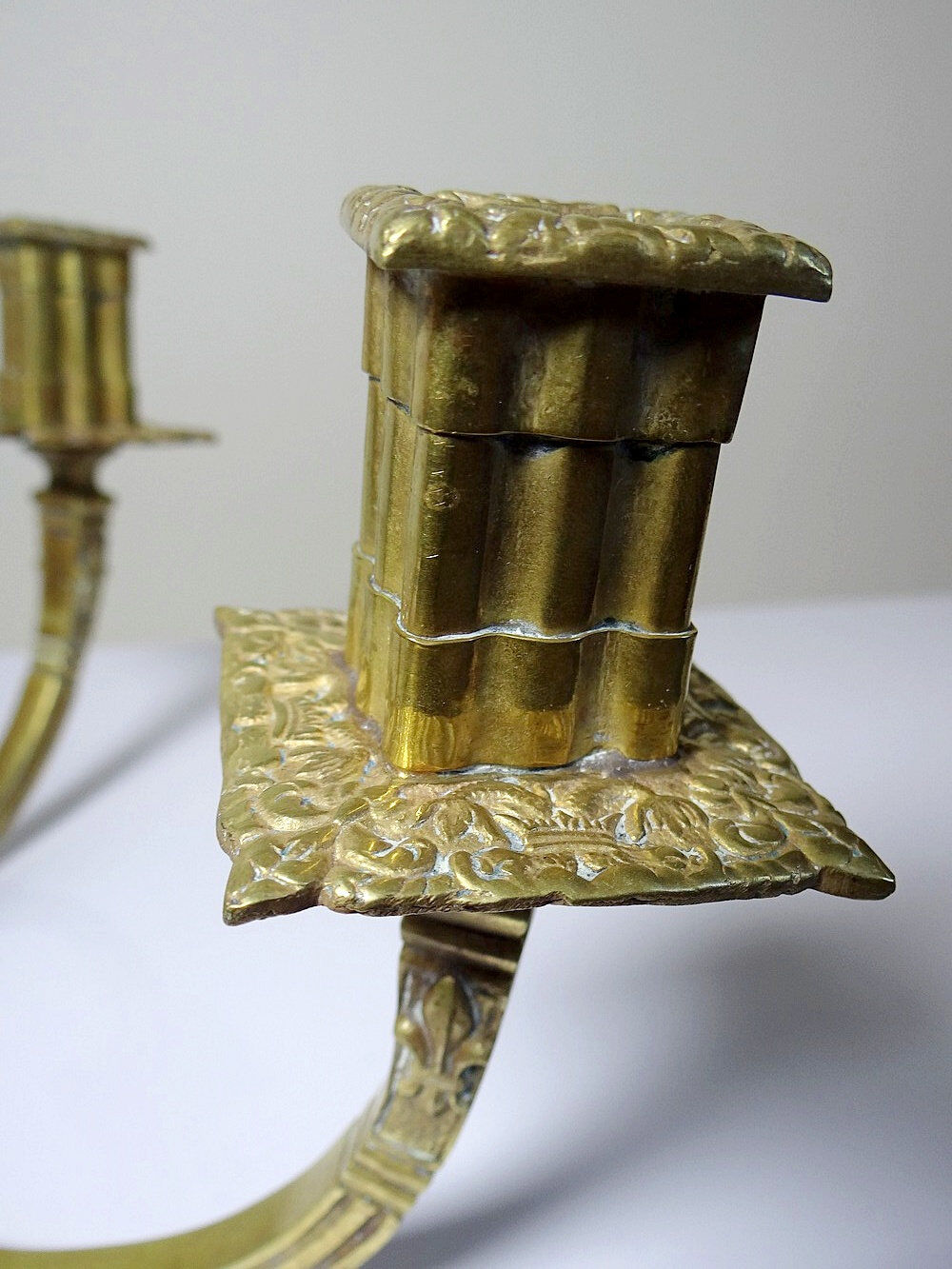 Chandelier mural 2 flames style High Era 19th century gilded bronze "in the financial style"