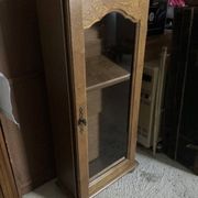 Petite bibliothèque bois vitrée