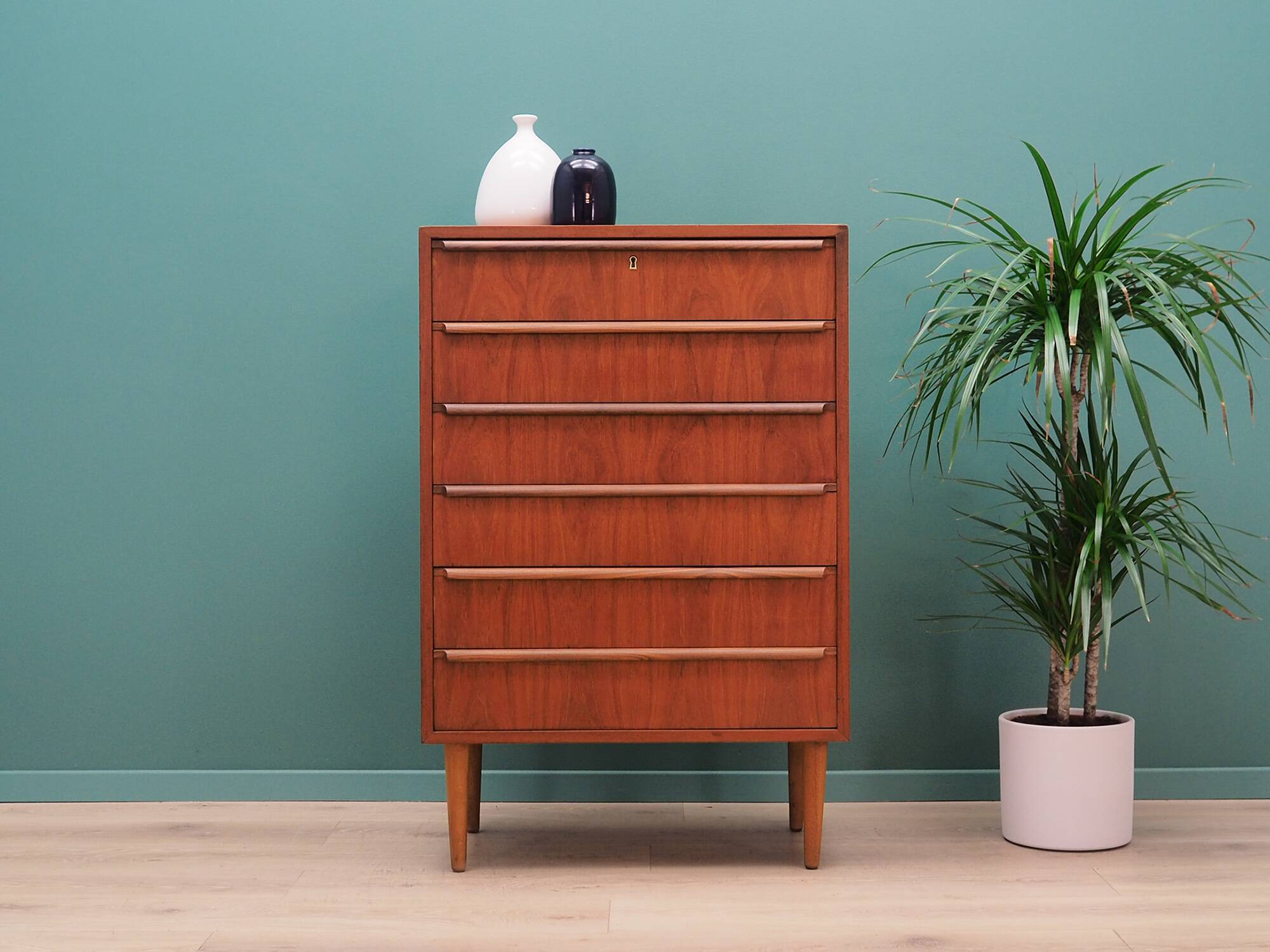 Teak chest of drawers, Danish design, 1970s, designer: Ahlström Osakeyhitö