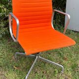 Vintage charles & ray eames design armchair for herman miller 1950 1960