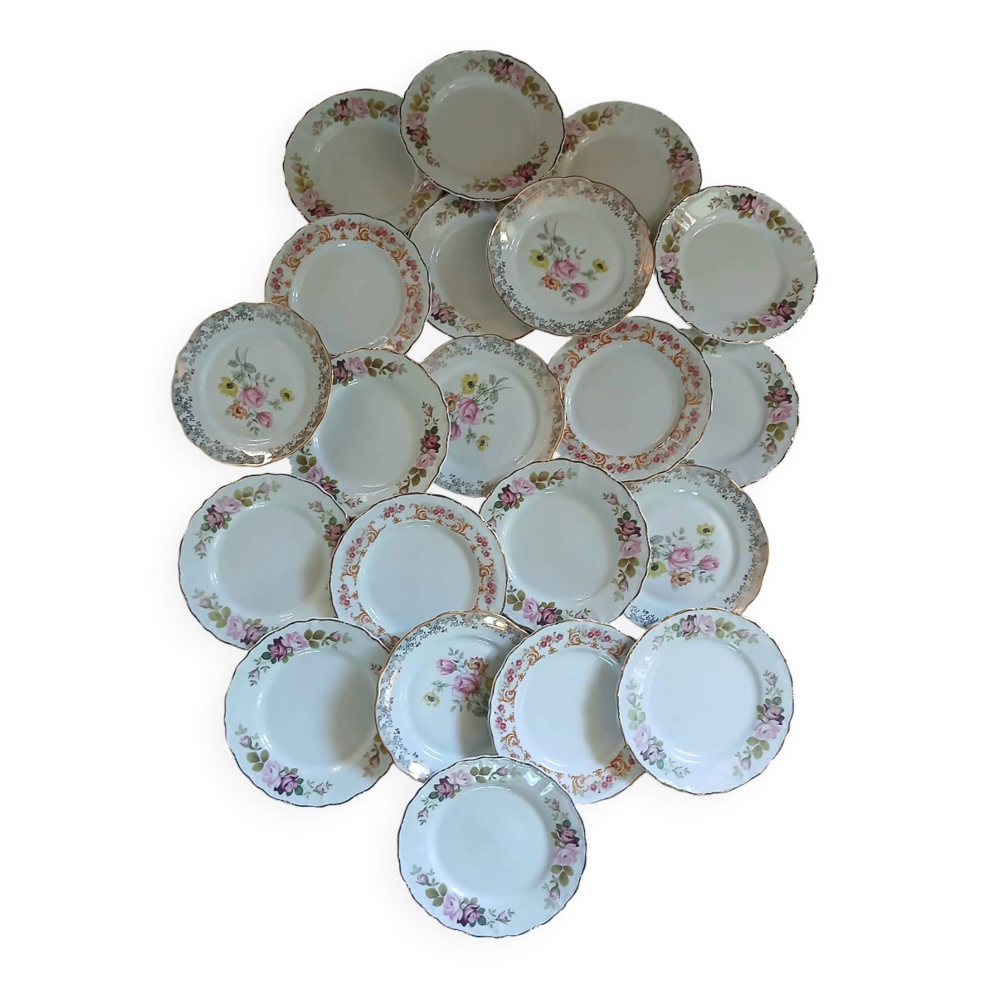 21 mismatched vintage dessert plates