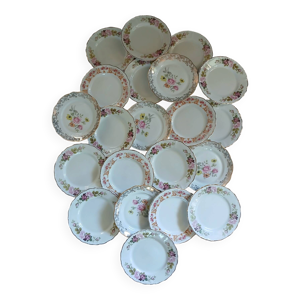 21 assiettes à dessert