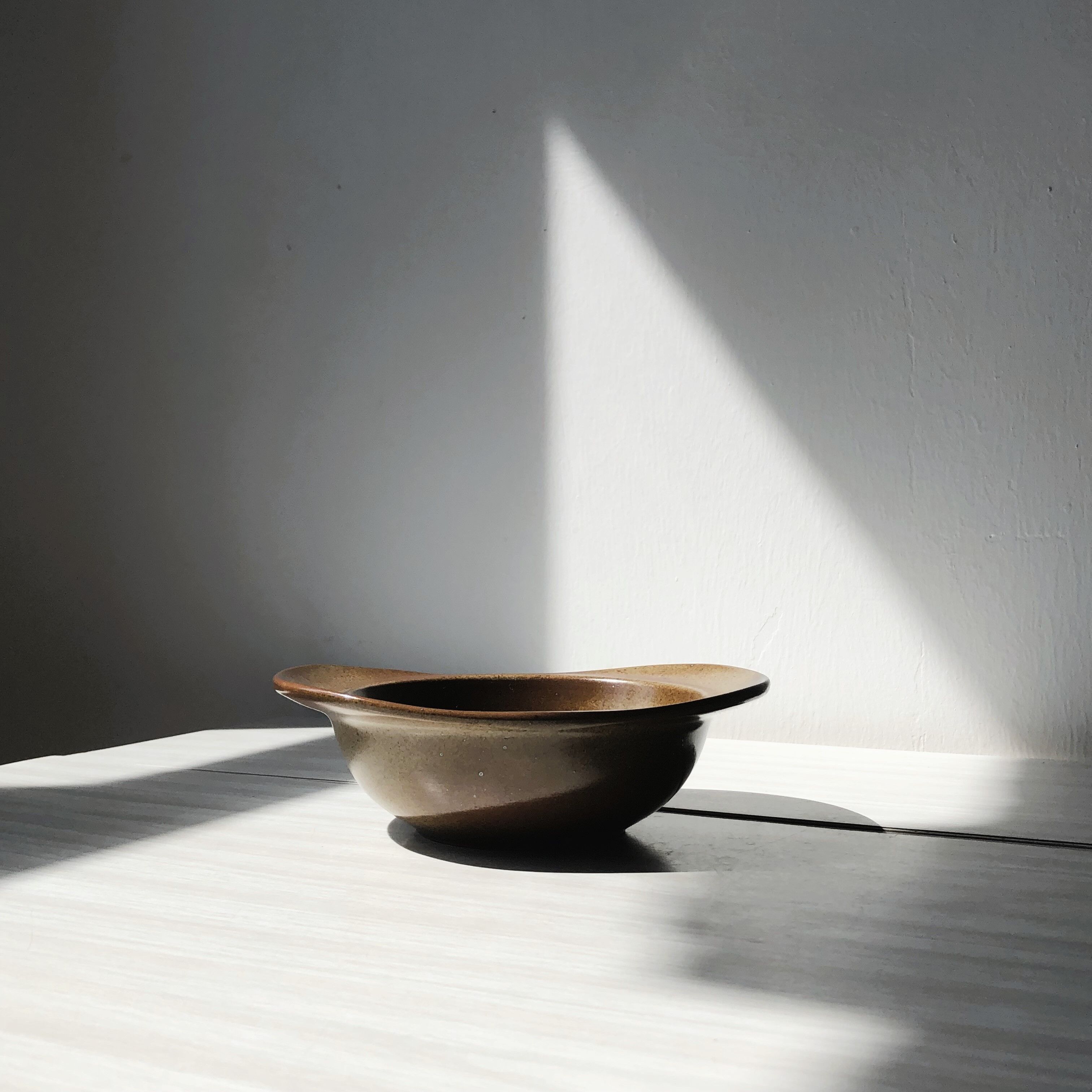 Set of 7 bowls with ears in spotted ceramic - TBE pyrite stoneware.