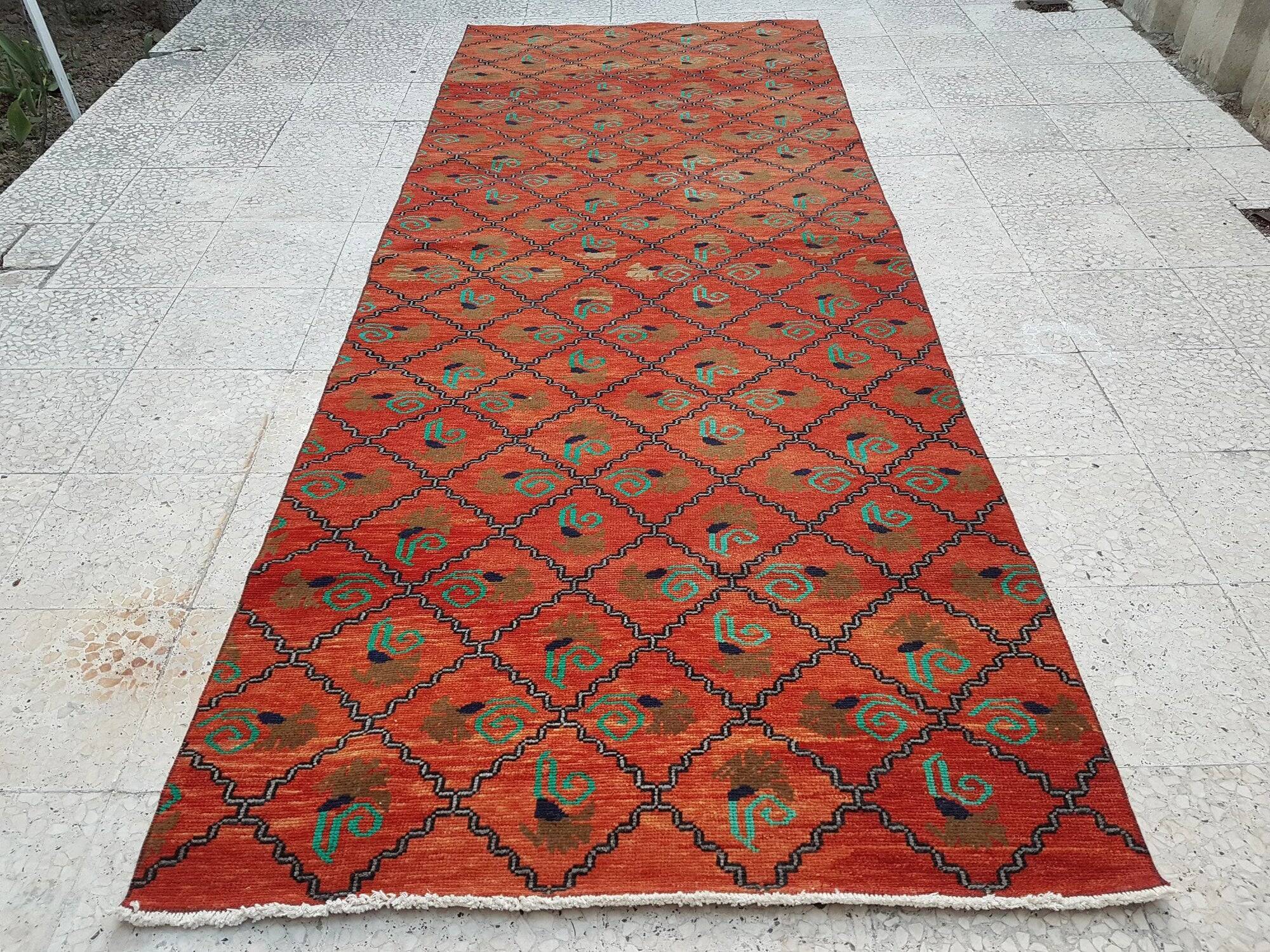 Vintage Turkish Oushak rug 118x306 cm