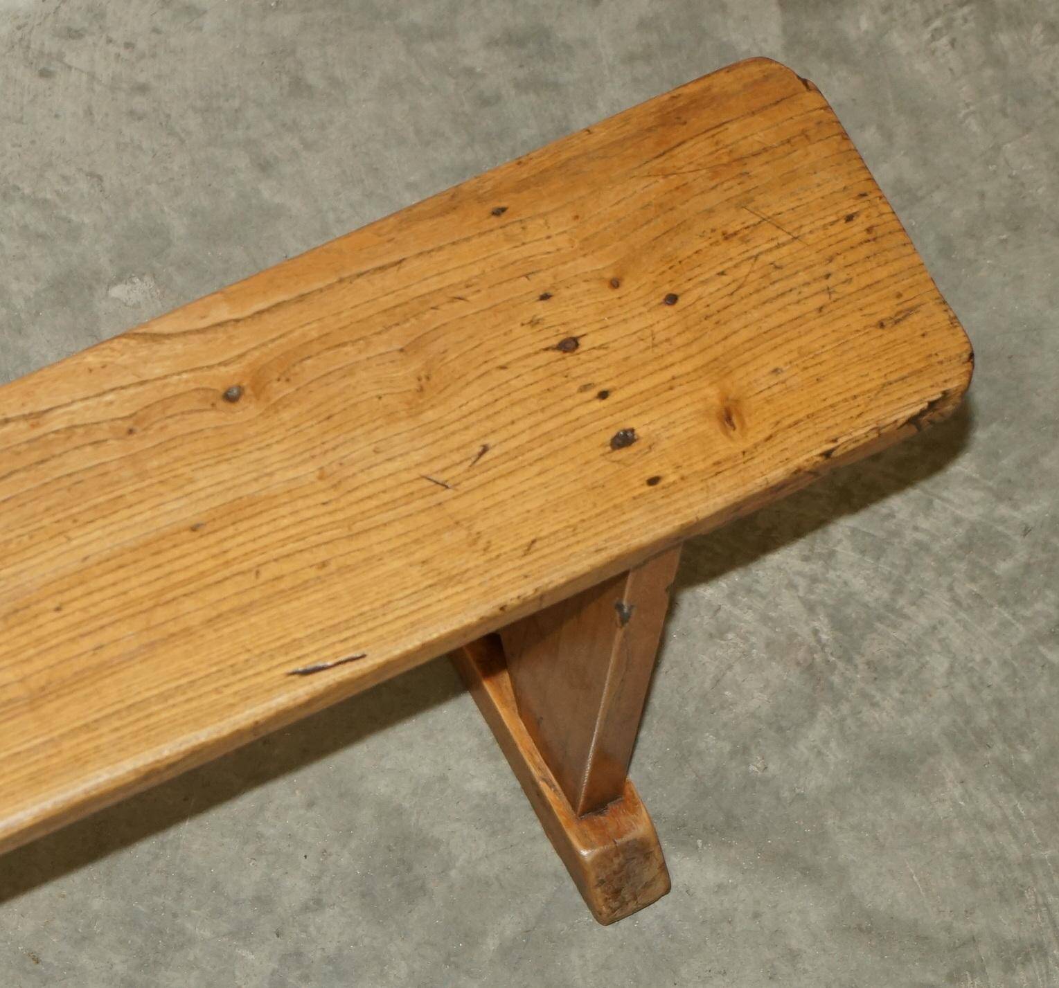 Paire de bancs victorienne en chêne