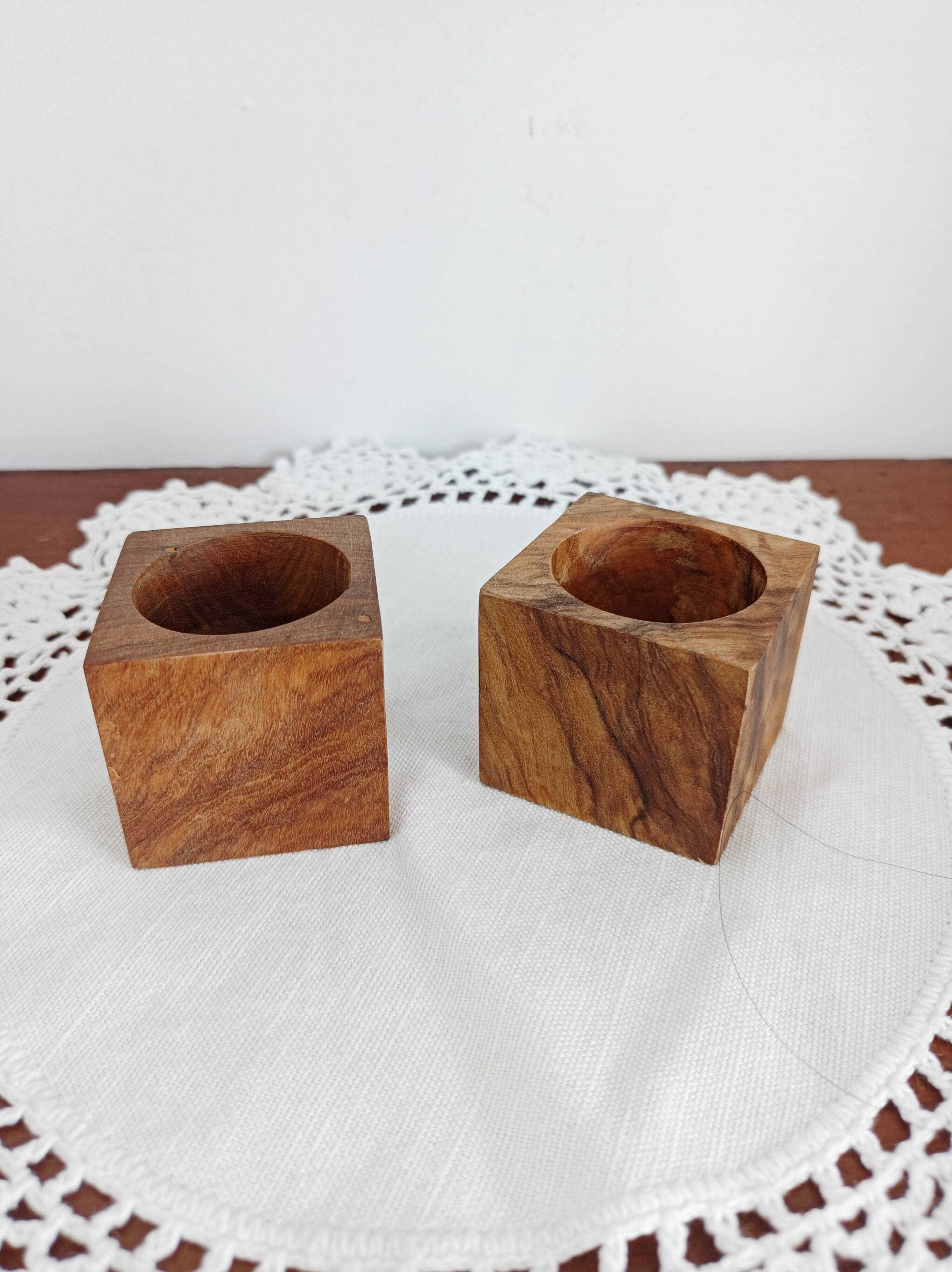 Set of 2 olive wood egg cups