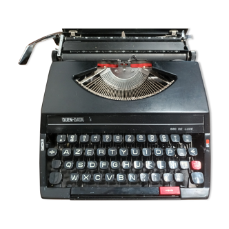 Quen-data 680 typewriter black