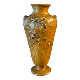 Art Nouveau bronze vase signed D. Simon