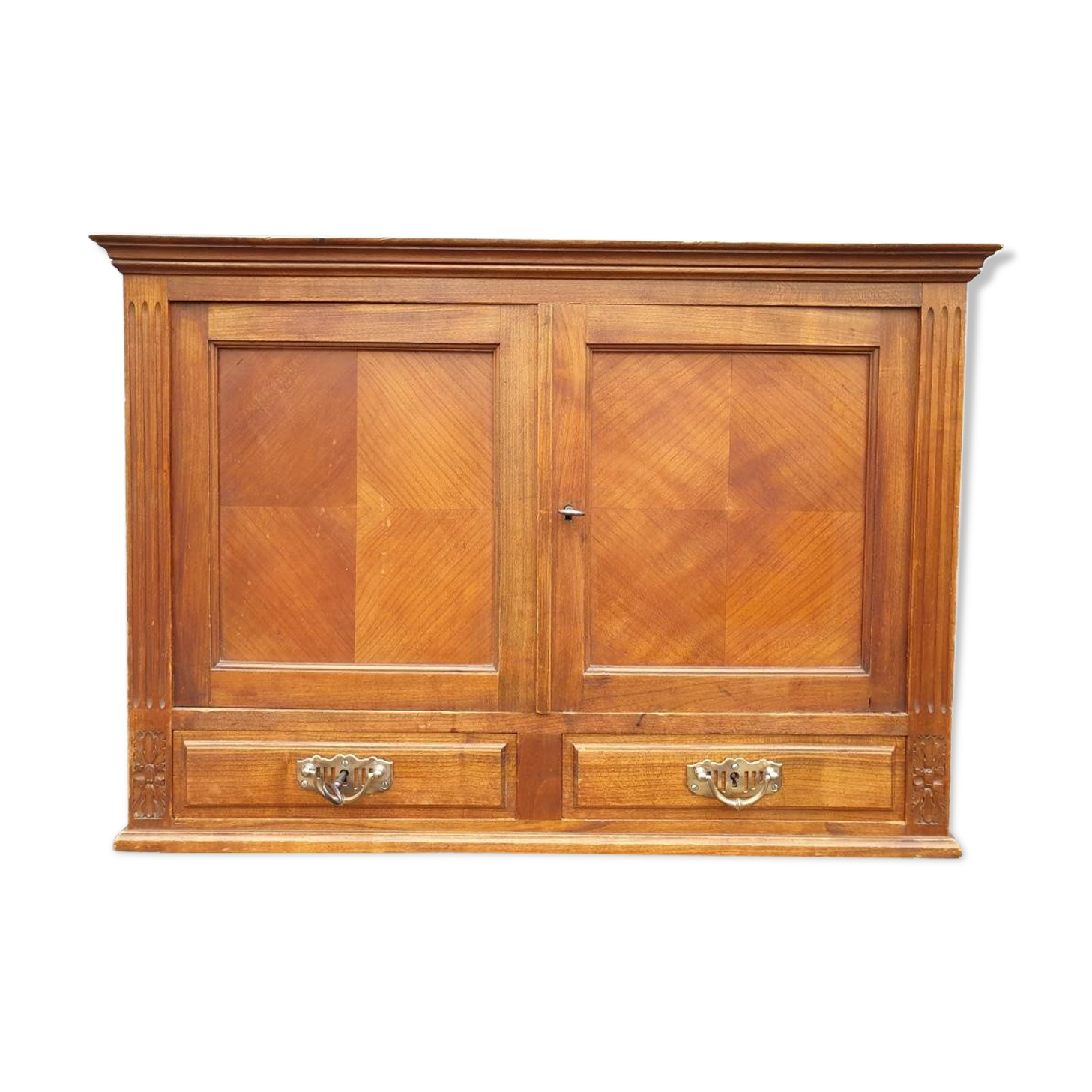 19th-century apothecary cabinet furniture