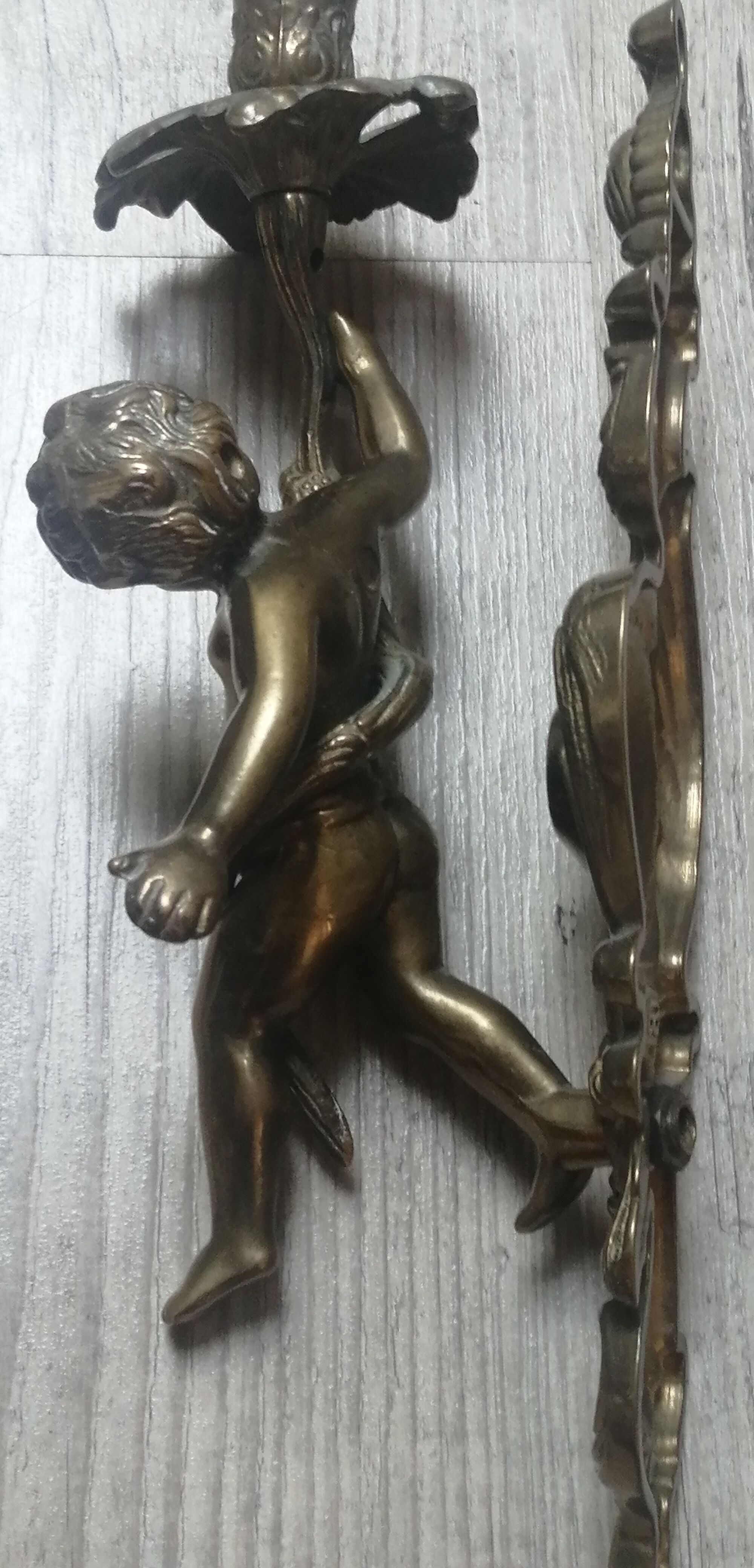 Paire d'appliques en bronze ,anges ,angelots,chérubins