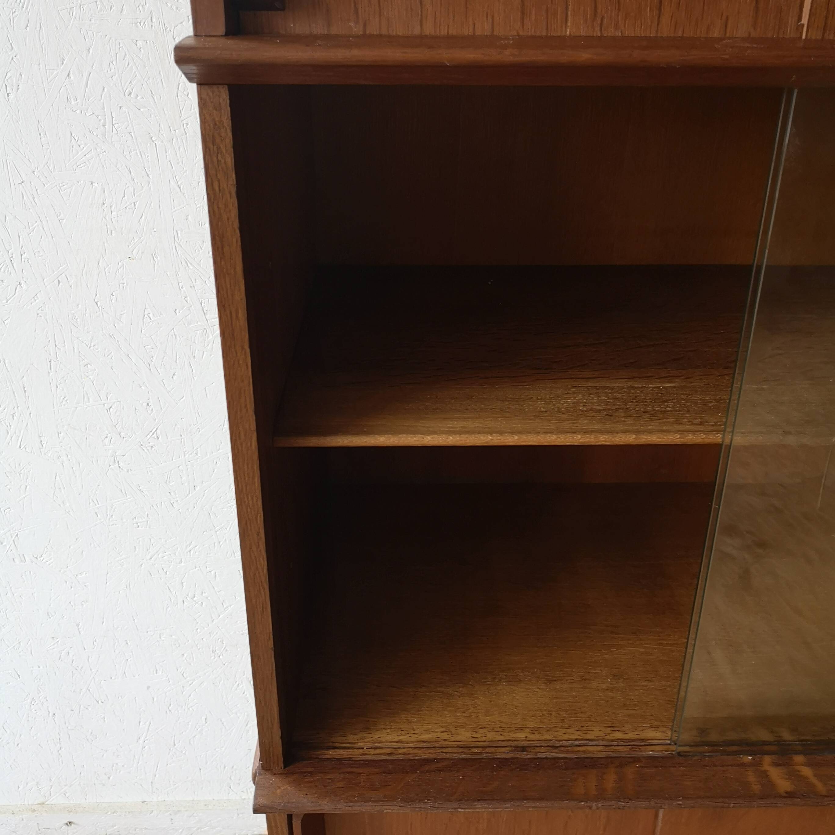 Asymmetrical Oscar furniture from the 60s/70s.
