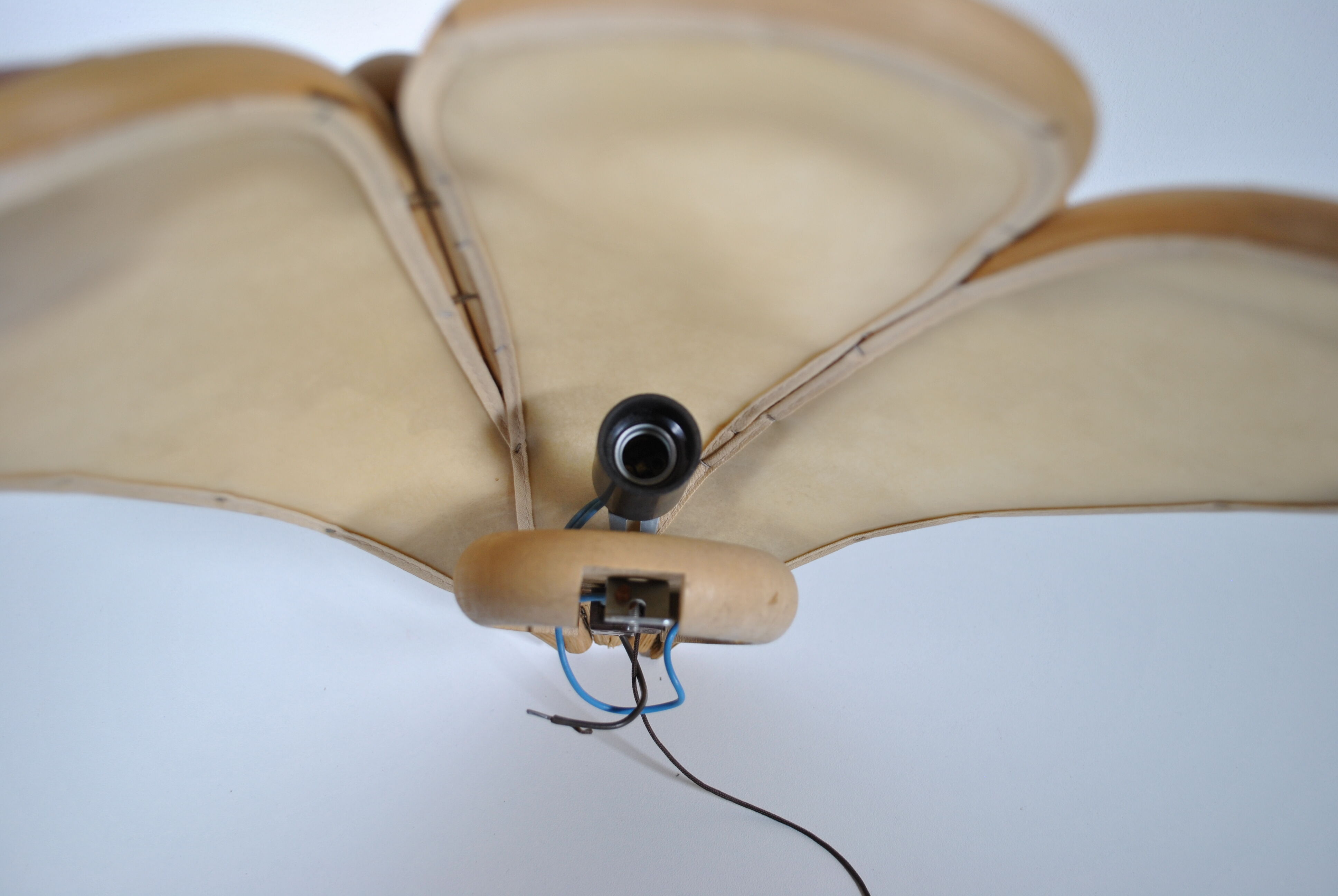 Rattan wall lamp 1970