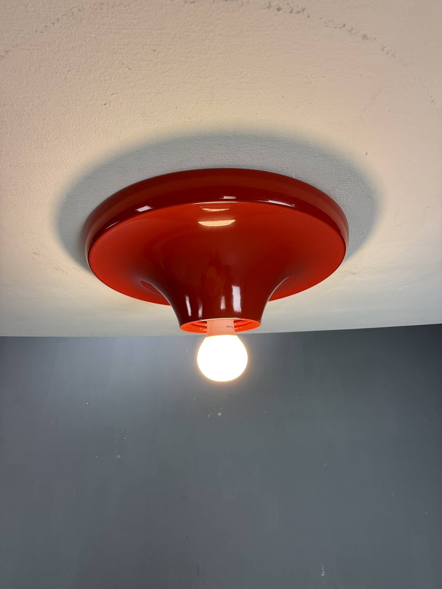 Castiglioni red metal "Light Ball" wall or ceiling lamp for Flos, Italy 1970s