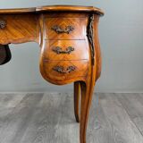 Coiffeuse de style Louis XV marquetée, XXe siècle