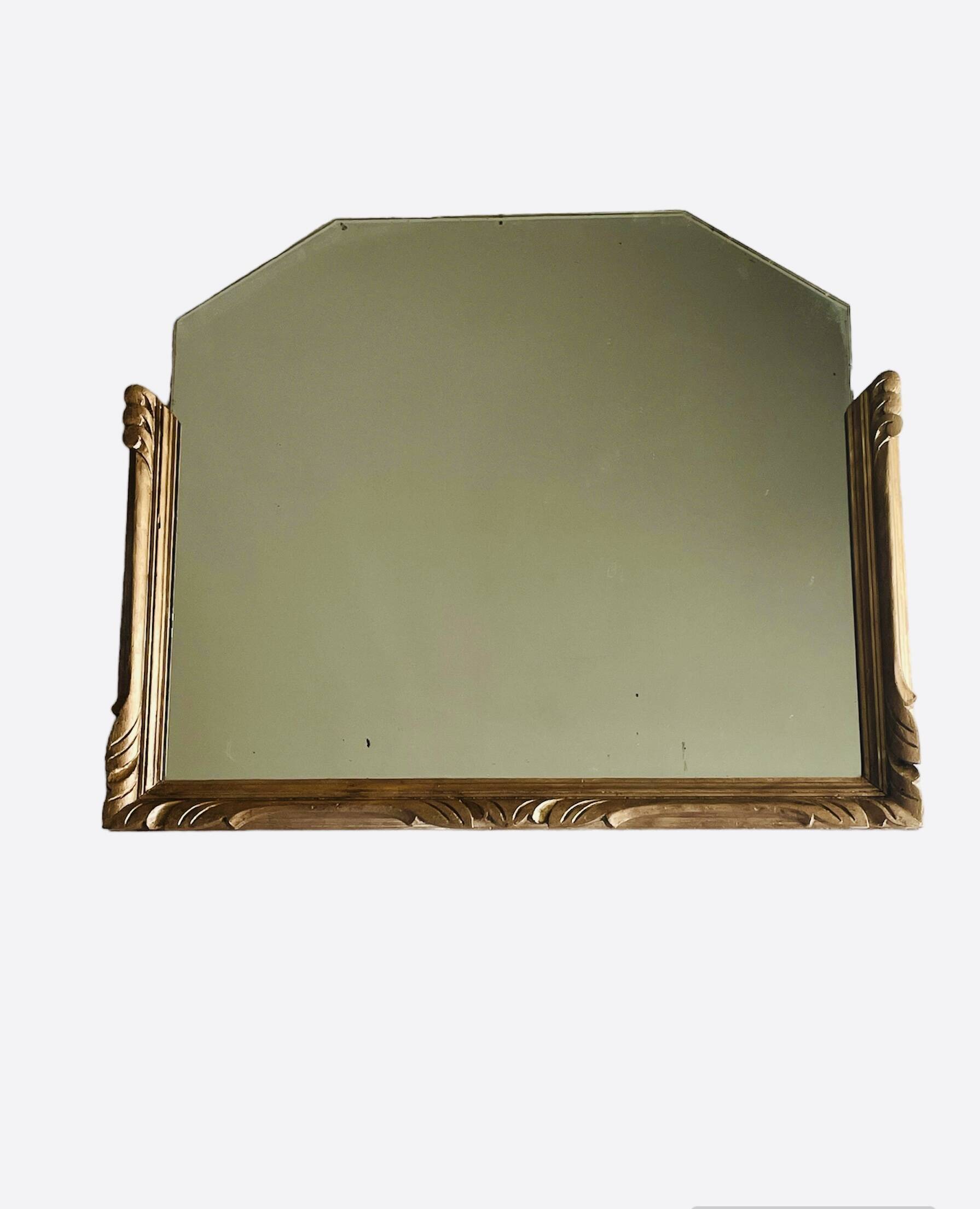 Miroir Art déco en bois doré 74x61