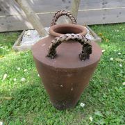 Pot de fleurs en terre cuite, anses en rotin années 30 40