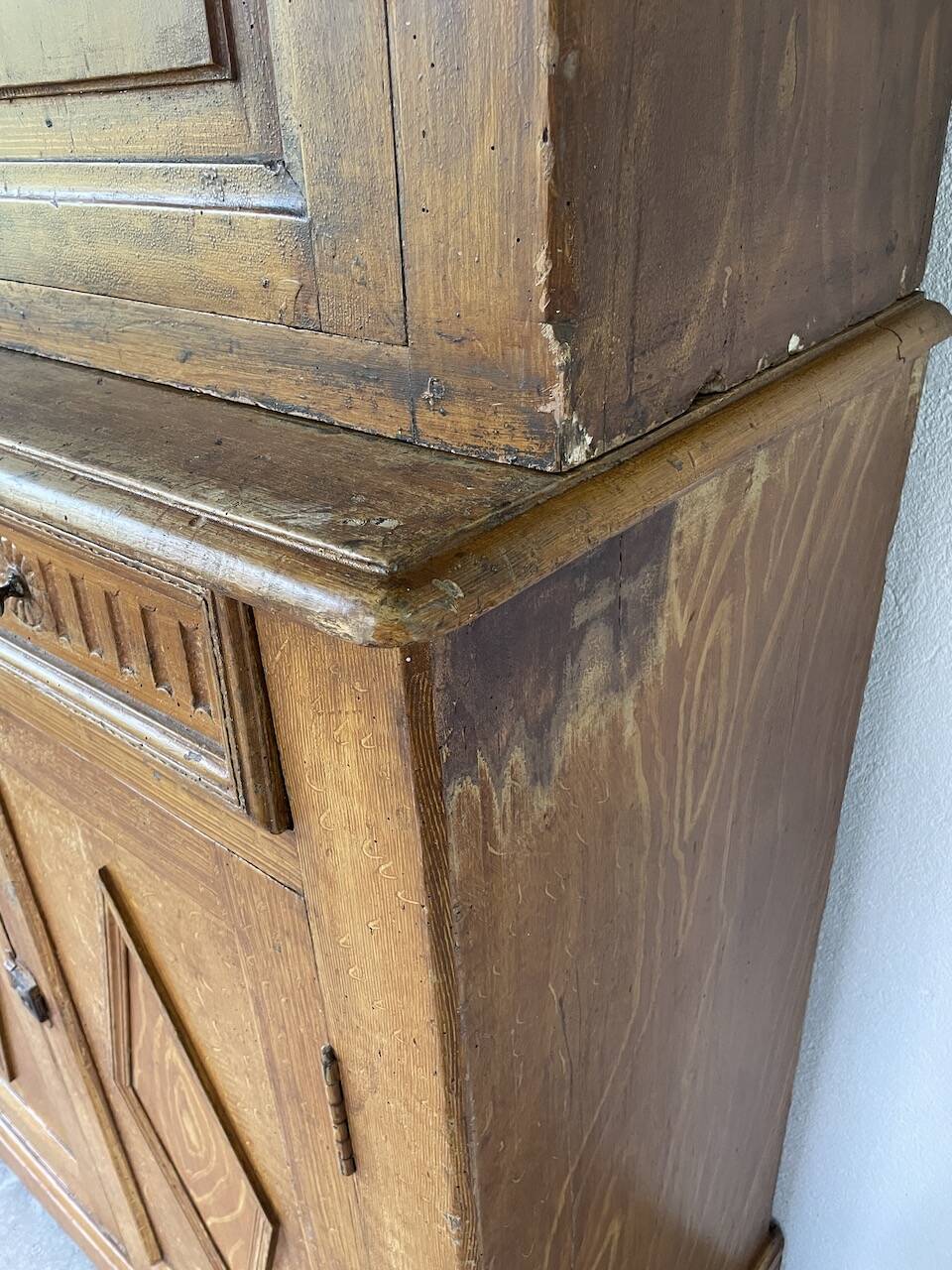 Two-body grocery cabinet, 1900