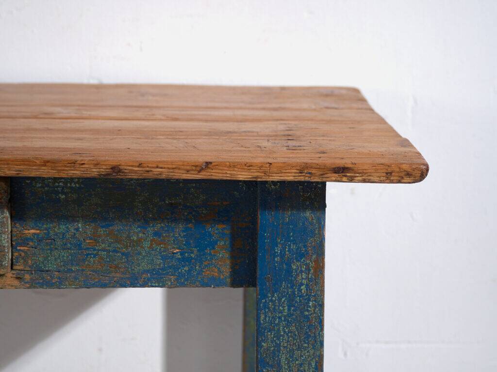 Rustic pine work table – Central Europe, circa 1900