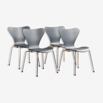 Set of 4 chairs series 7TM 3107, Lacquered chrome by Arne Jacobsen for Fritz Hansen since 1999