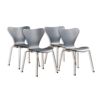 Set of 4 chairs series 7TM 3107, Lacquered chrome by Arne Jacobsen for Fritz Hansen since 1999