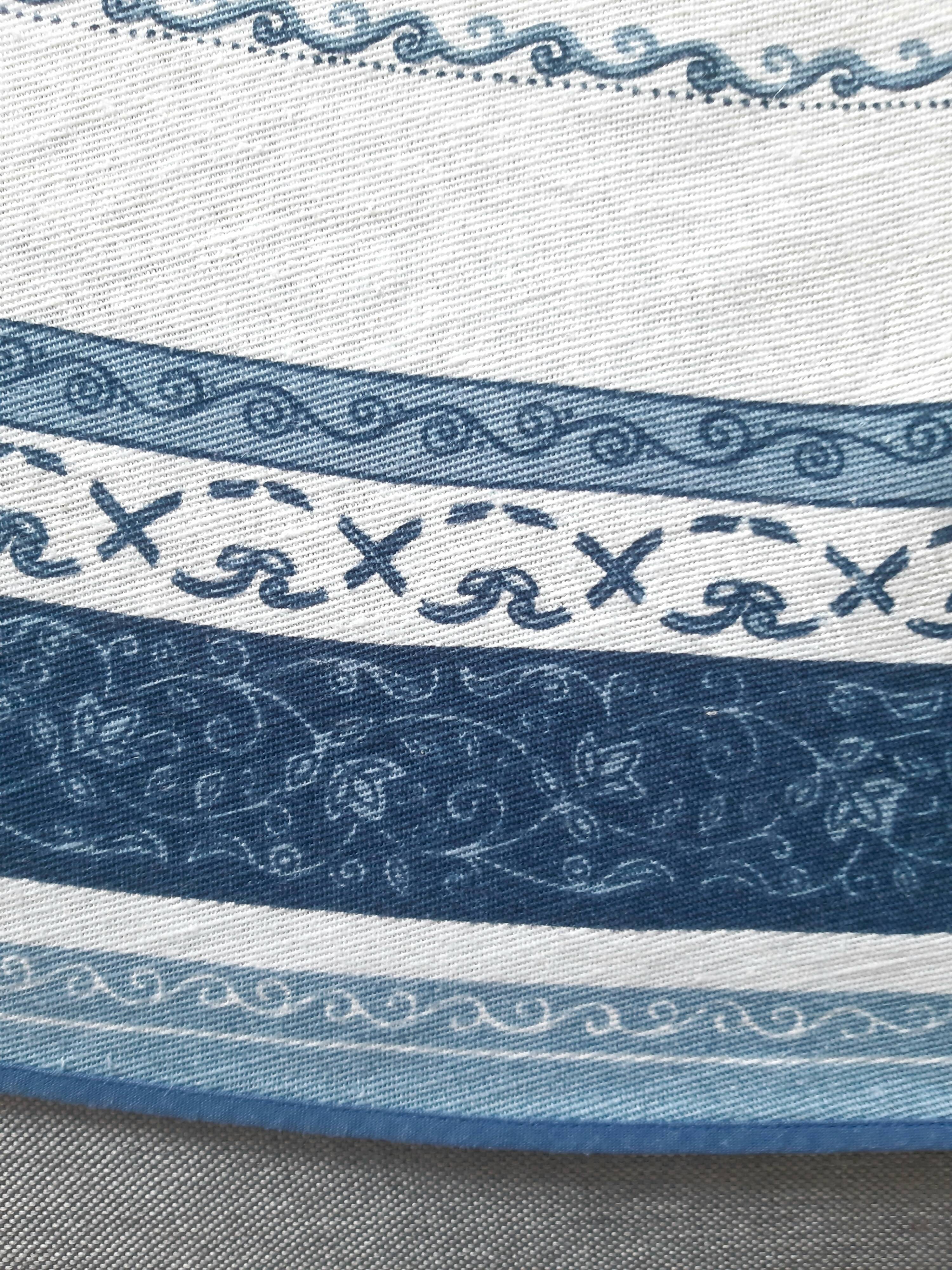 Round tablecloth diam 130