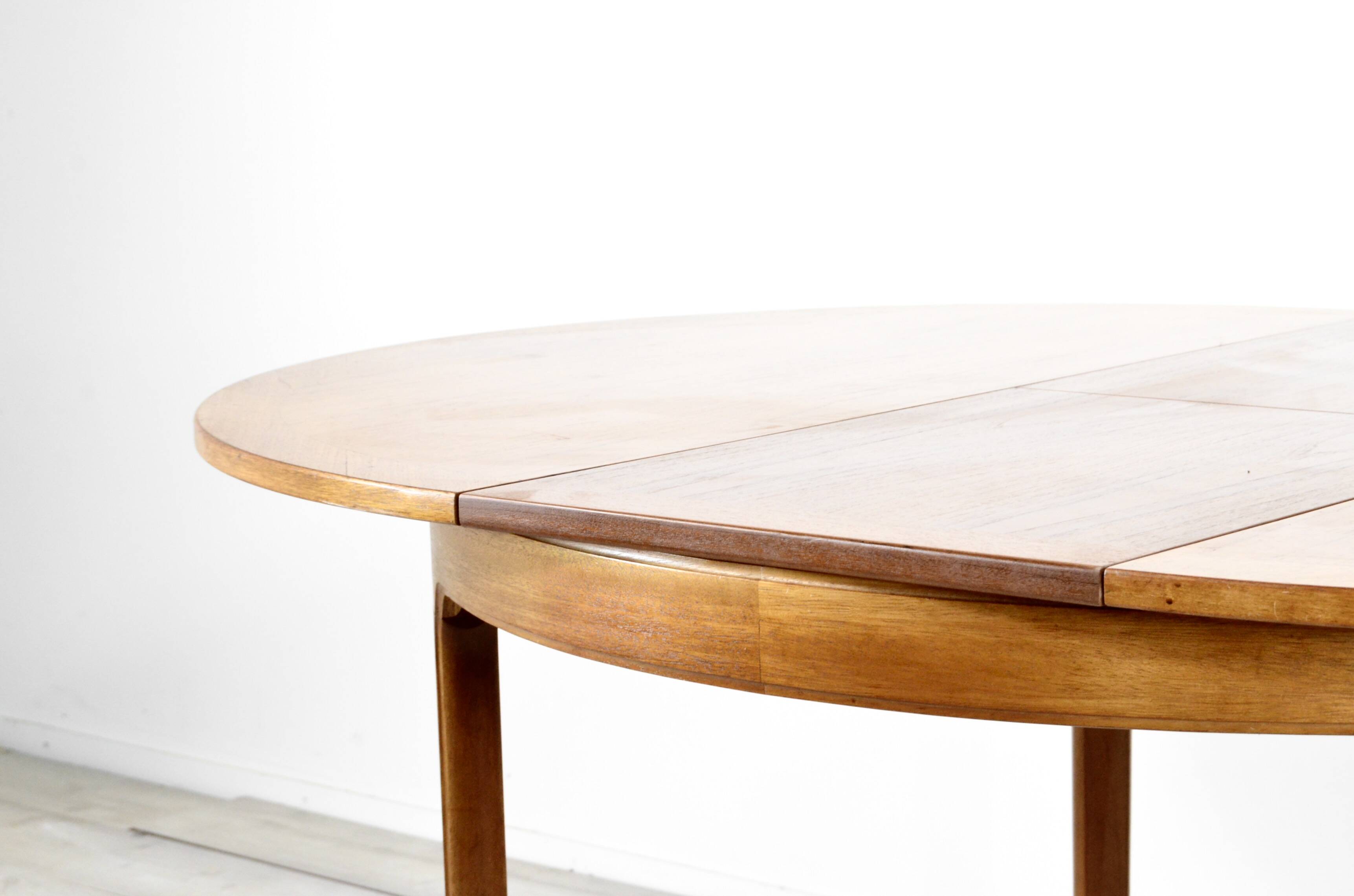 Midcentury Extending Round Teak Table By Nathan. Vintage Modern / Danish St