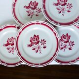 6 flat plates with red flowers in porcelain