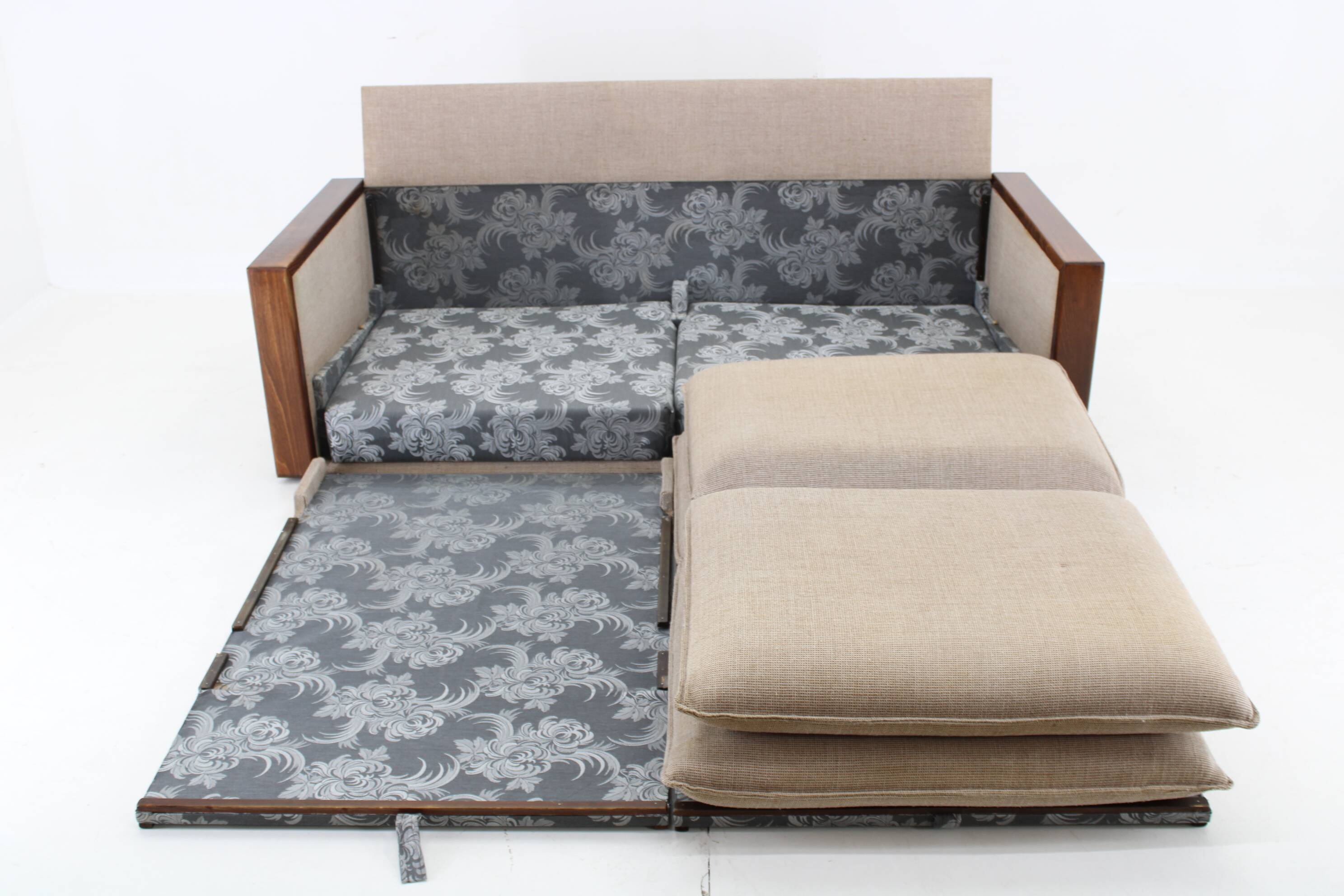 1960s Miroslav Navrátil Folding Sofa Bed, Czechoslovakia