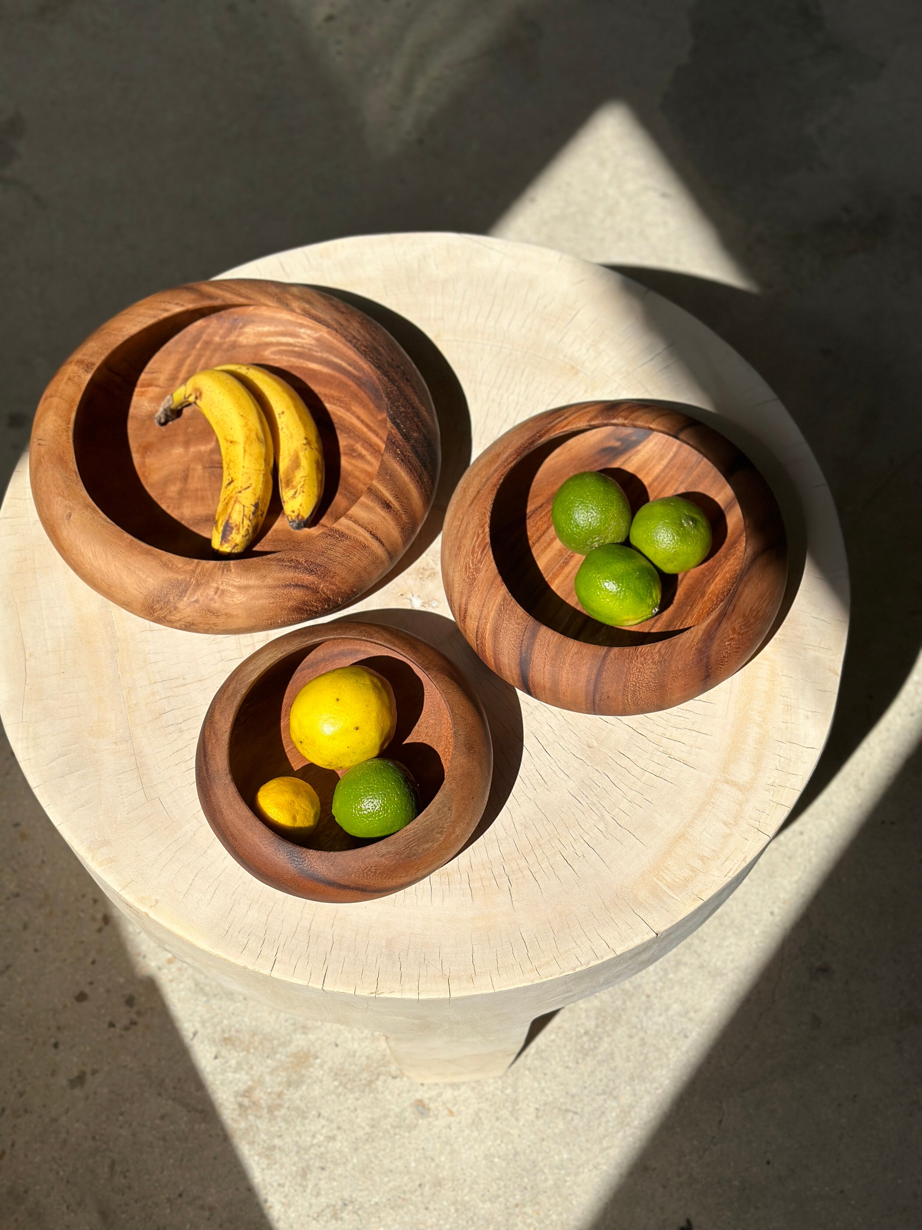 Bowl or monoxyl teak cut d:25.5