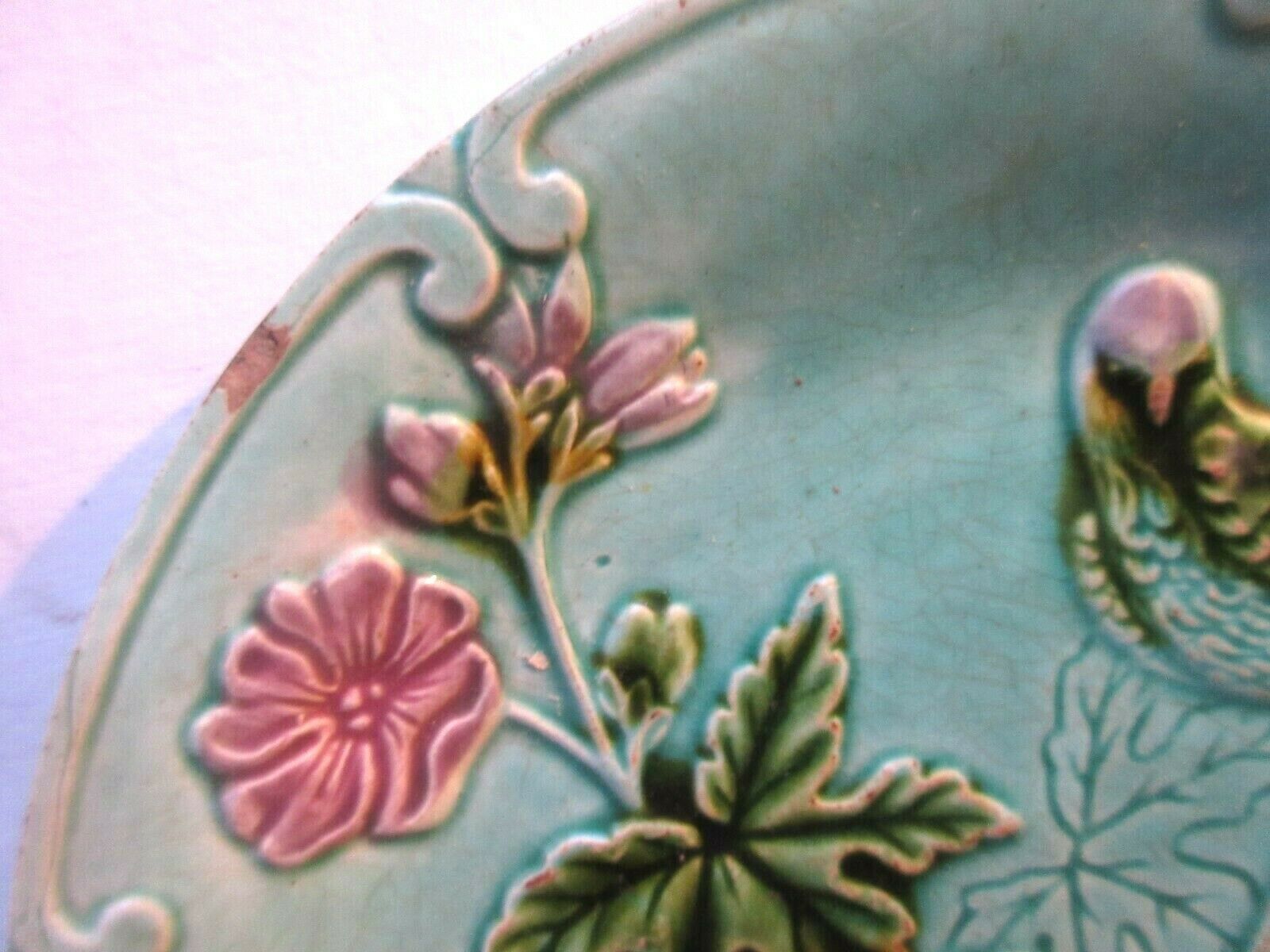 Green background dabbling plate, Art Deco Salins, parakeet and pink lavaters