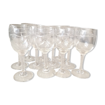 Suite of 11 engraved glass drip glasses from the 1930s 1940s