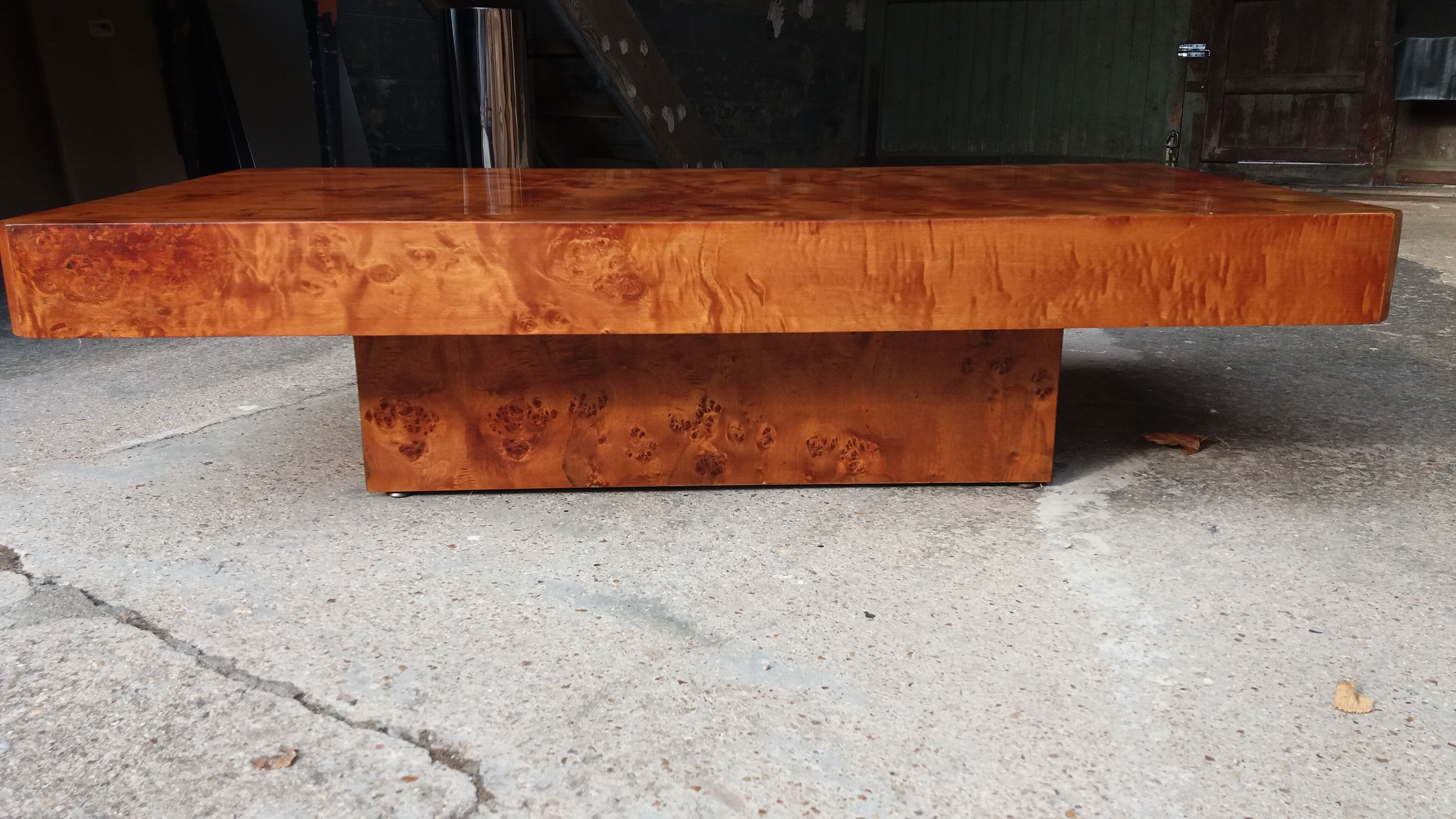 Coffee table in elm magnifying glass