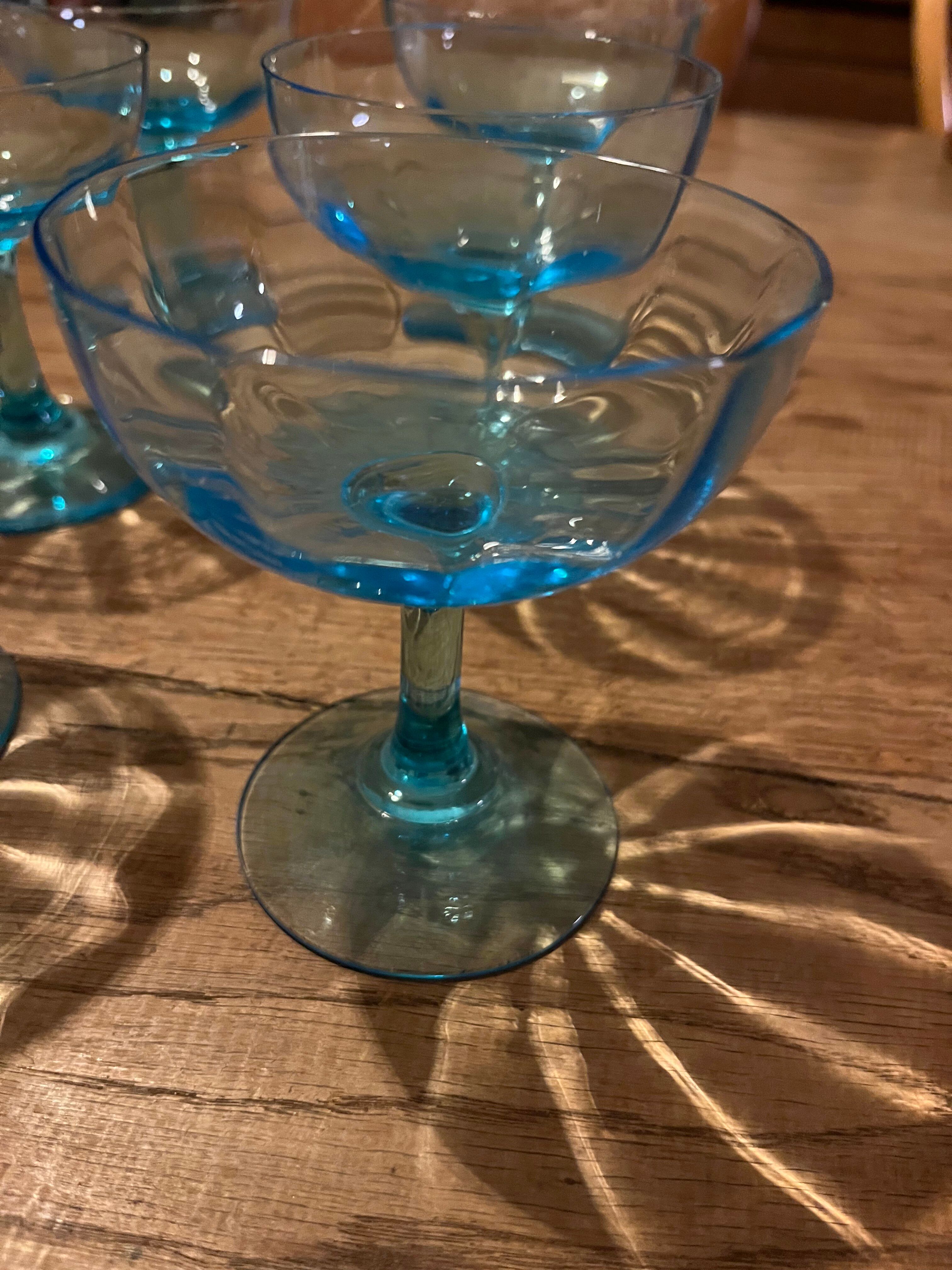 Champagne coupes in outline
