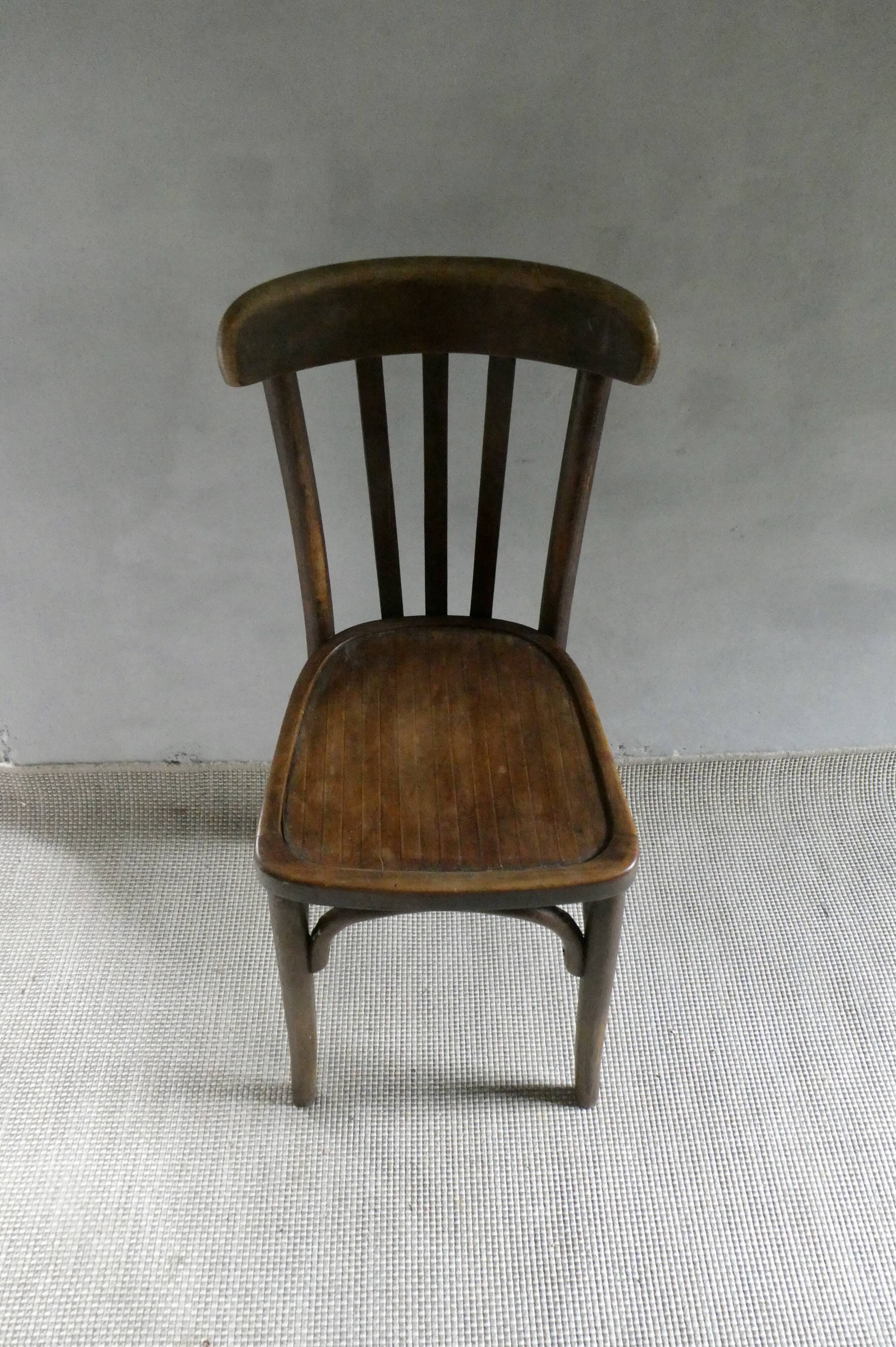 Chaise de bistrot des années 40-50