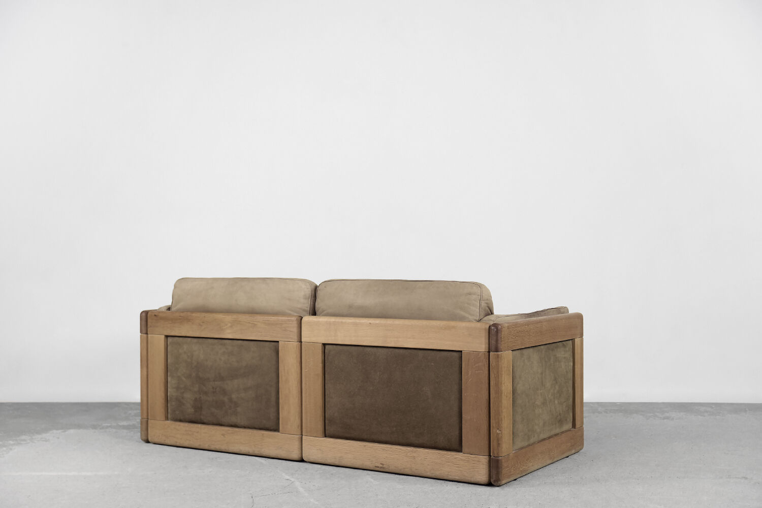 Vintage scandinavian mid-century modern leather and oak sofa, 1970s