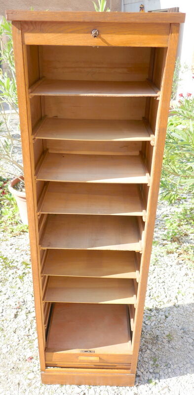 Vintage curtain binder