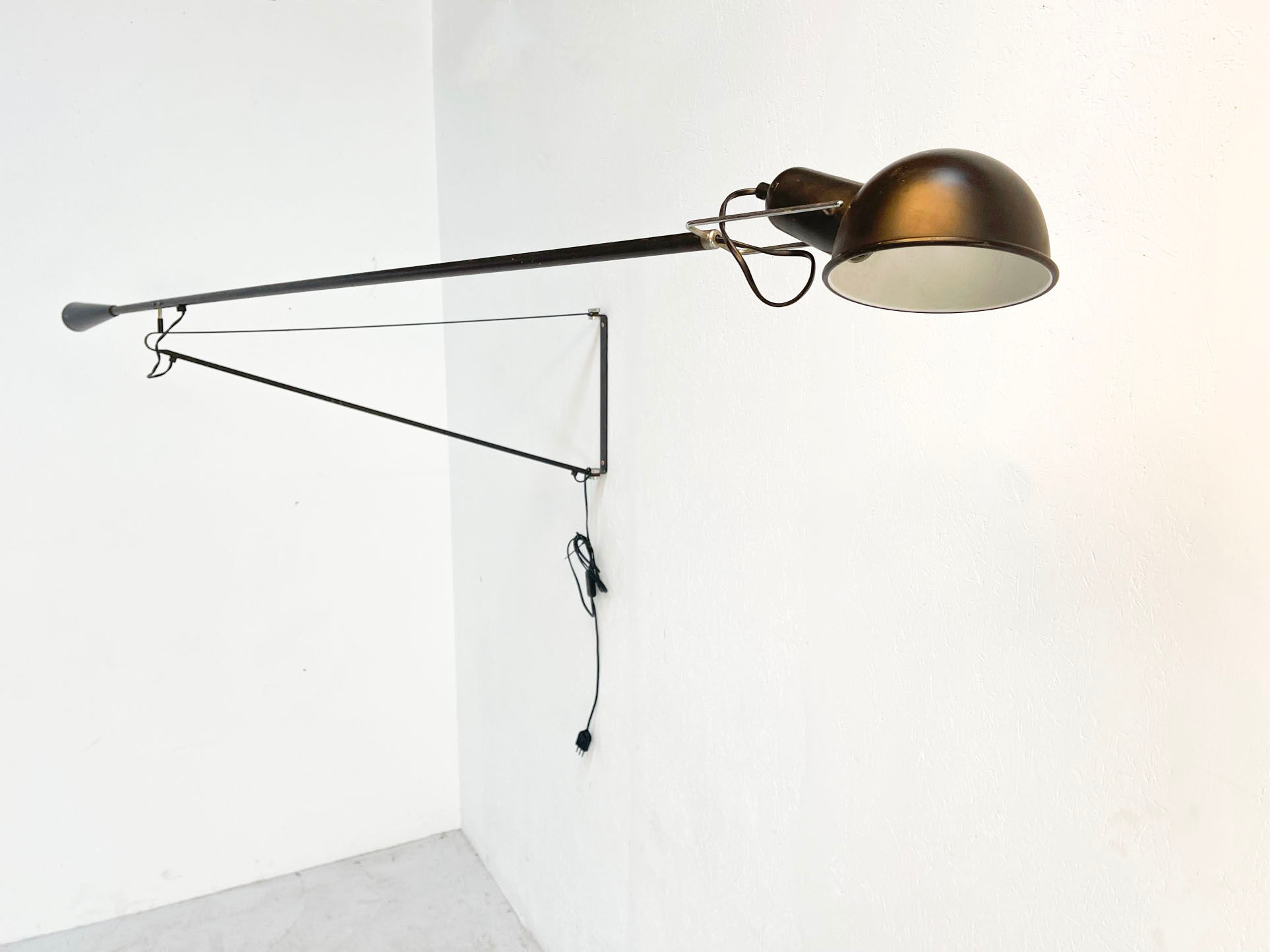 Paolo Rizzatto 265 wall lamp