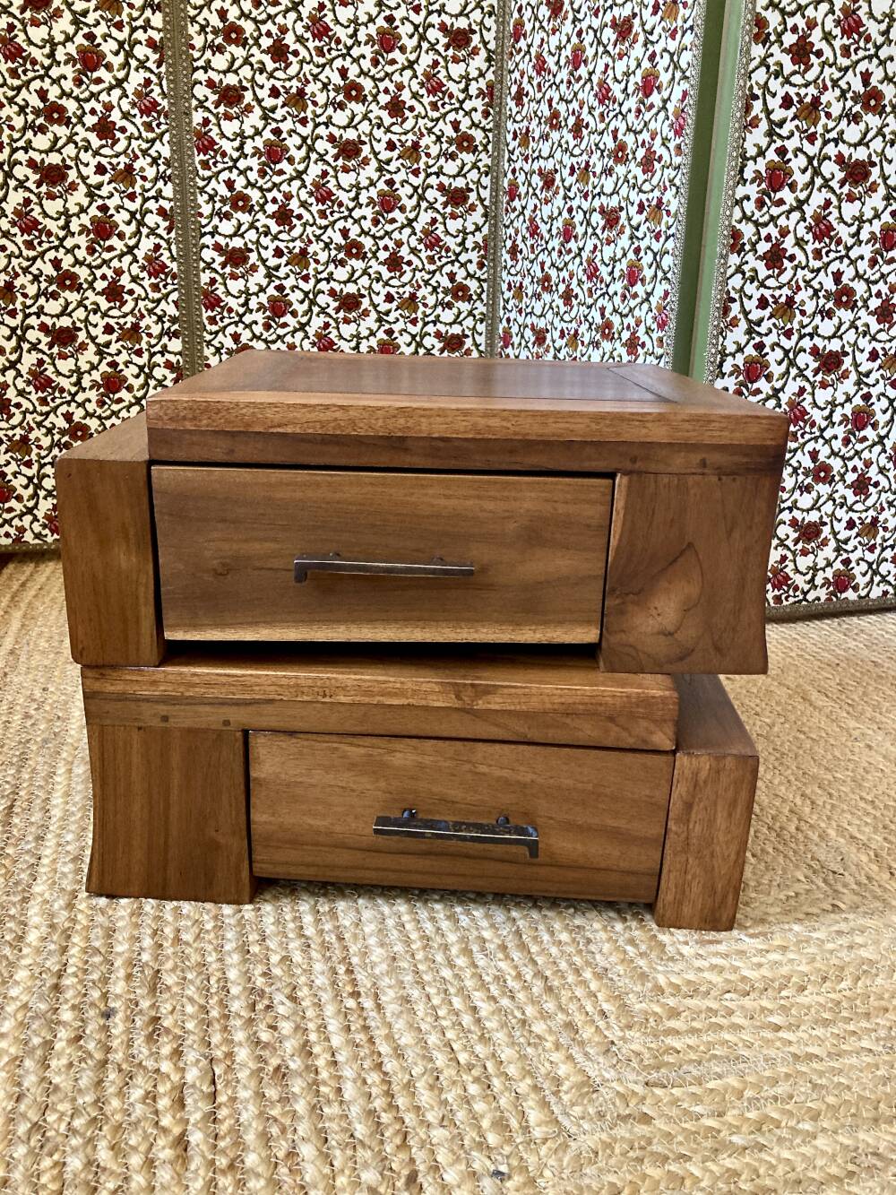 Pair of low cabinets in solid wood – bedside tables or side tables.