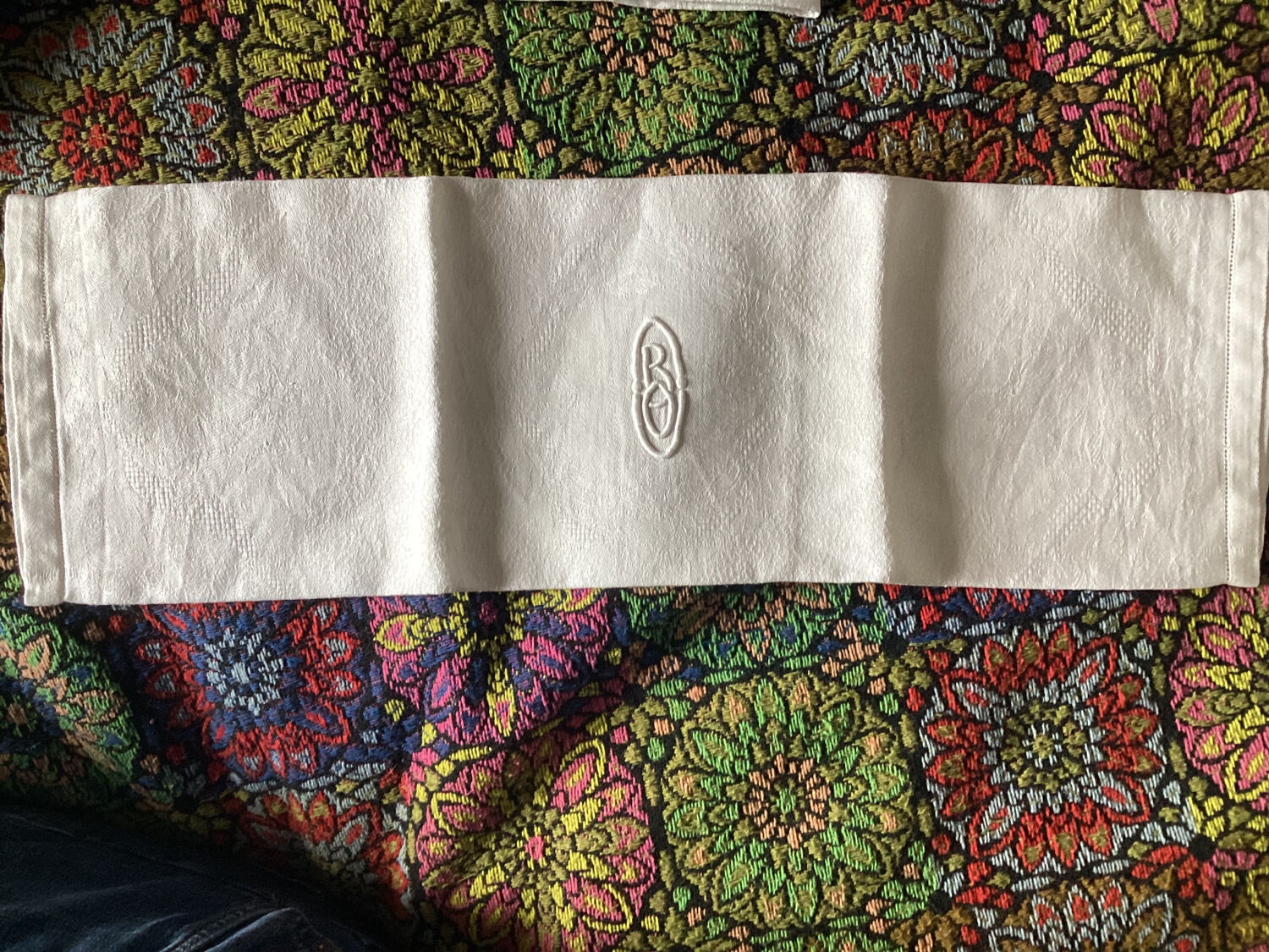 Cotton napkins with monogram