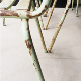 Set of 4 metal chairs