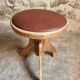 Tabouret français vintage en bois réglable, assise en skaï, années 1960