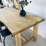 Farmhouse table