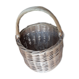 Round wicker basket from the Villaines les rochers cooperative