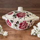 Antique soup tureen in Badonviller earthenware.
