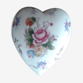 Porcelain candy, heart shape with flower decors