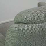 Design Leolux armchair model Fidamigo in thick gray fabric