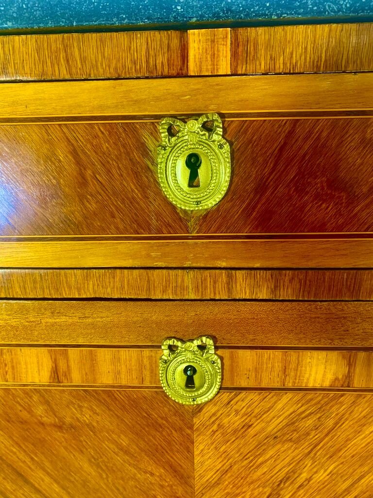 Transition style secretary, rosewood, gilded bronzes