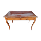 Two-drawer desk table