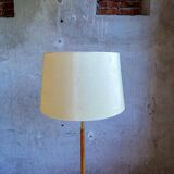 Modern mid-century brass and leather floor lamp Atelje Lyktan, Sweden